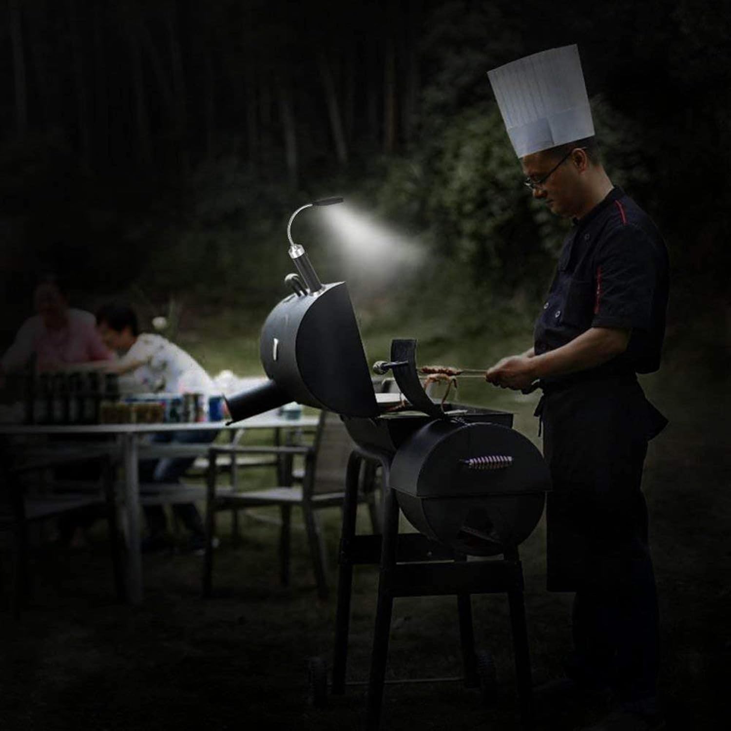 Magnetisk grillampa med ledljus